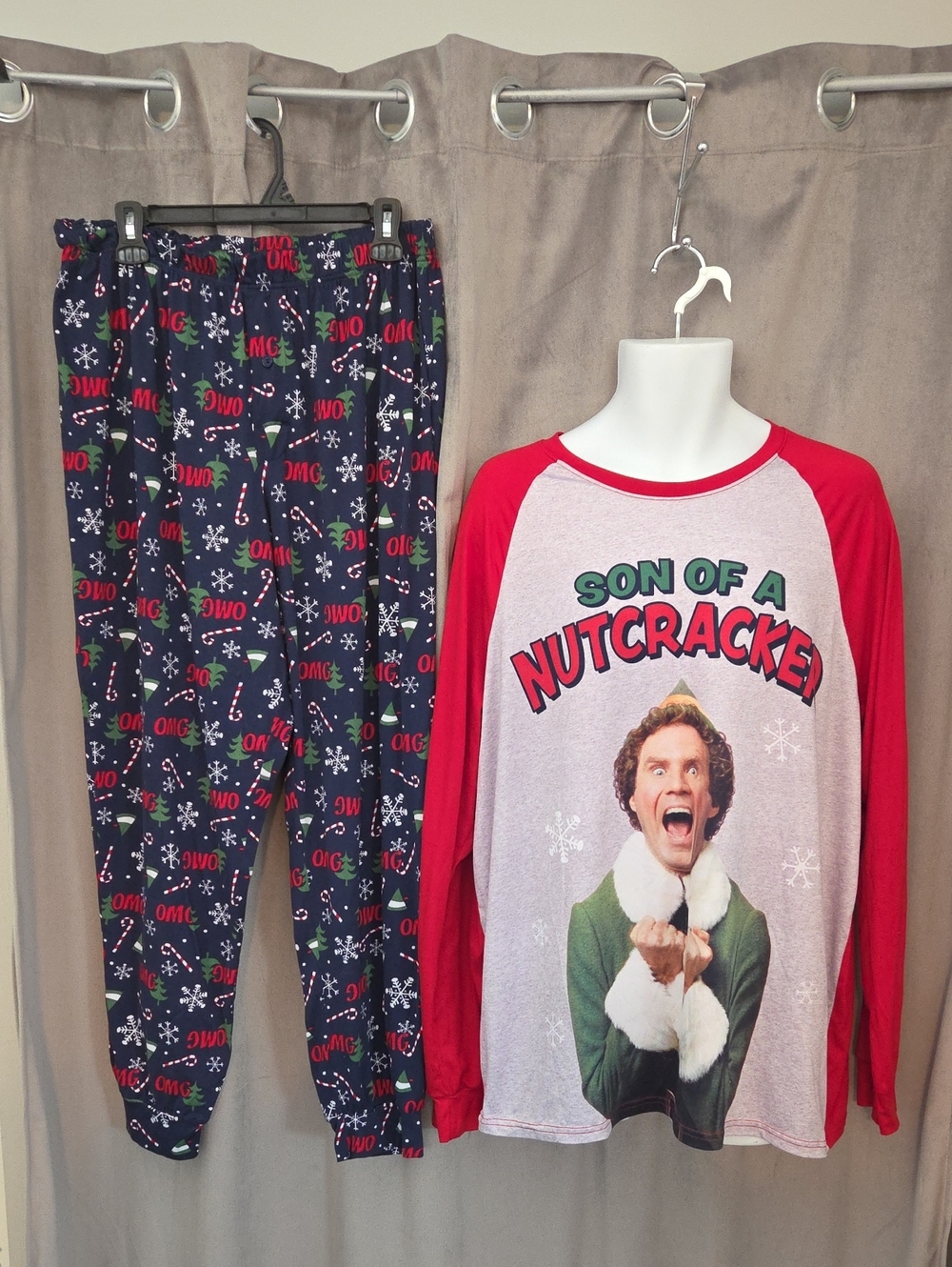 ELF Size Large 'Son of a Nutcracker' Graphic Pajama Set with Navy Print Pants